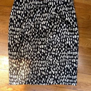 ANN TAYLOR PETITE SKIRT 6P